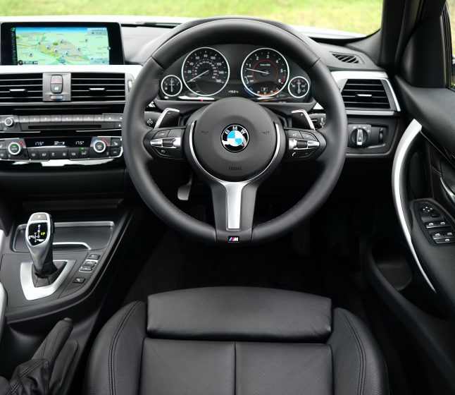 Wymiana oleju BMW – praktyczne wskazówki
