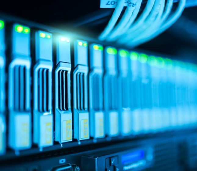 Netia światłowód – szybkie i stabilne łącze dla wymagających użytkowników