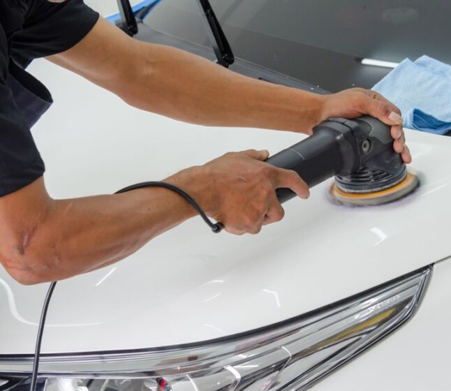 Auto detailing bez polerowania – jak poprawić wygląd samochodu samym czyszczeniem i konserwacją?