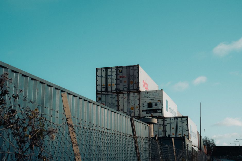 Gitterbox w różnych rozmiarach – zastosowanie pojemników siatkowych